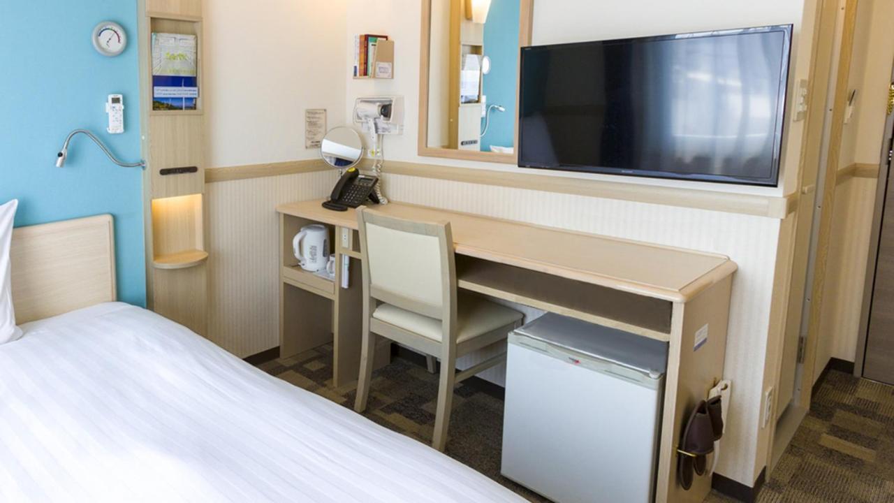Toyoko Inn Shin-Aomori-Eki Higashi-Guchi 外观 照片