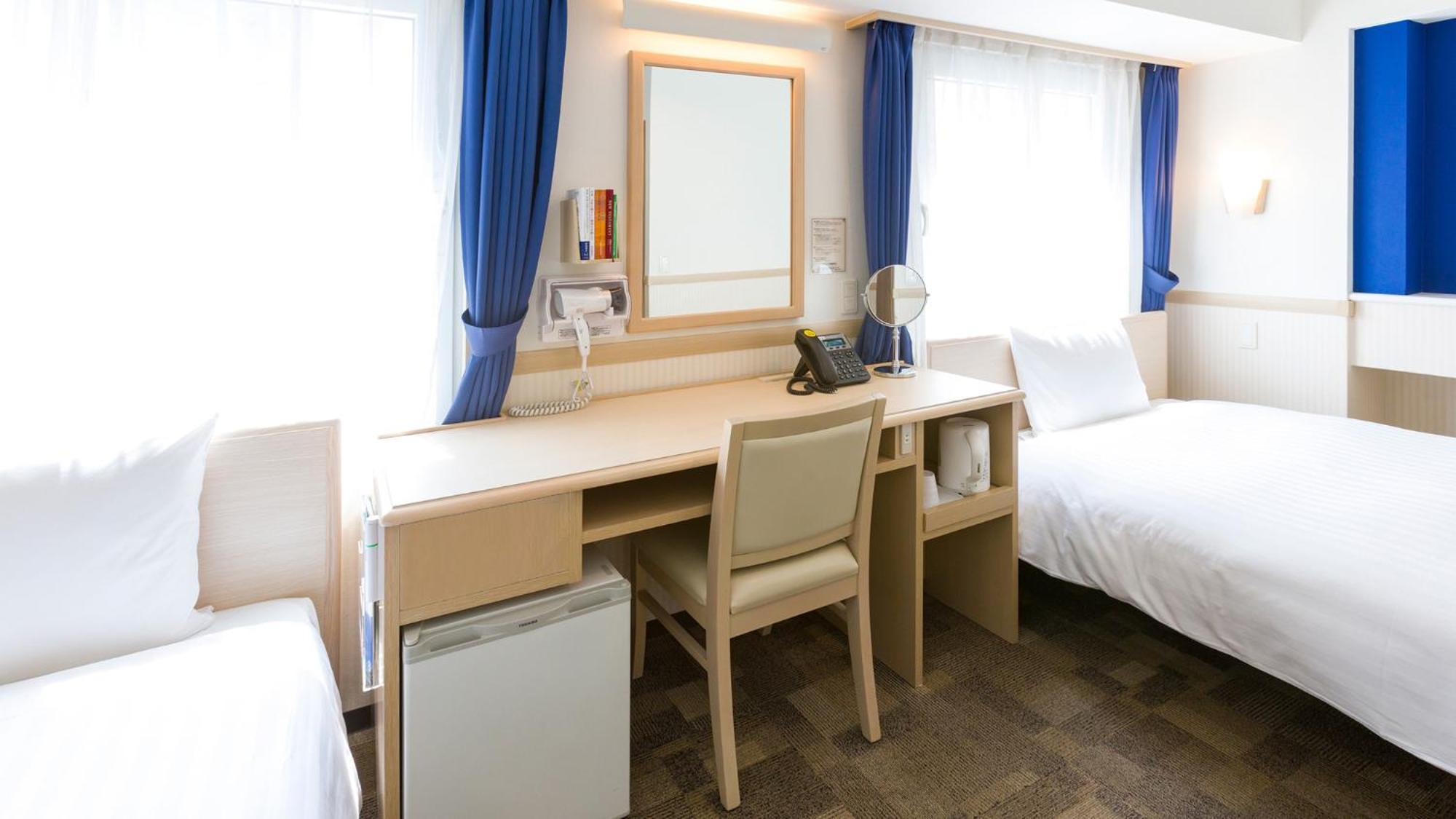 Toyoko Inn Shin-Aomori-Eki Higashi-Guchi 客房 照片